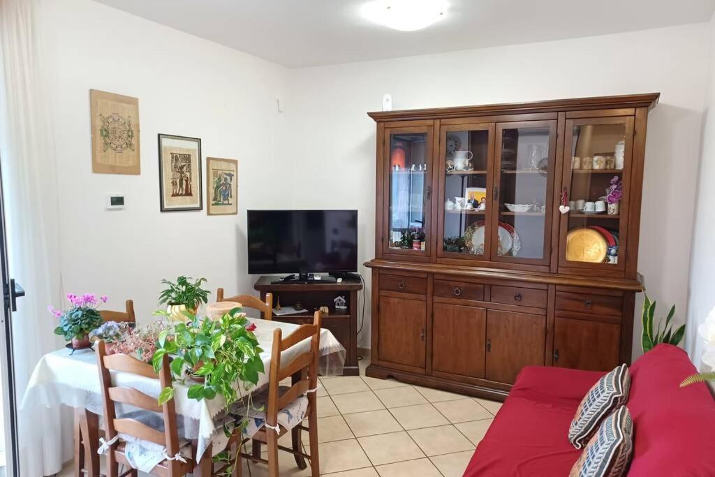 Appartamento A Prato "Gesi" Holiday House Exterior foto