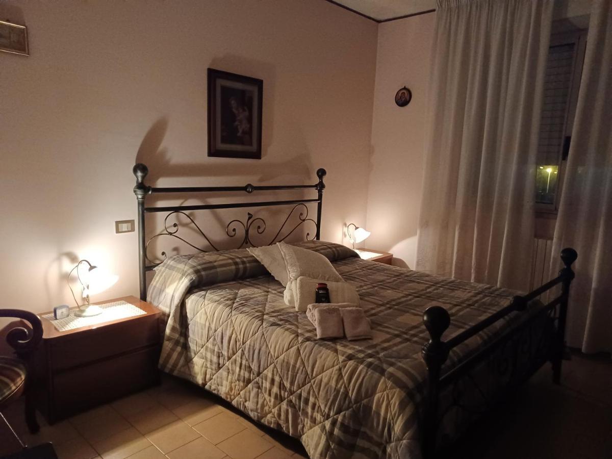 Appartamento A Prato "Gesi" Holiday House Exterior foto